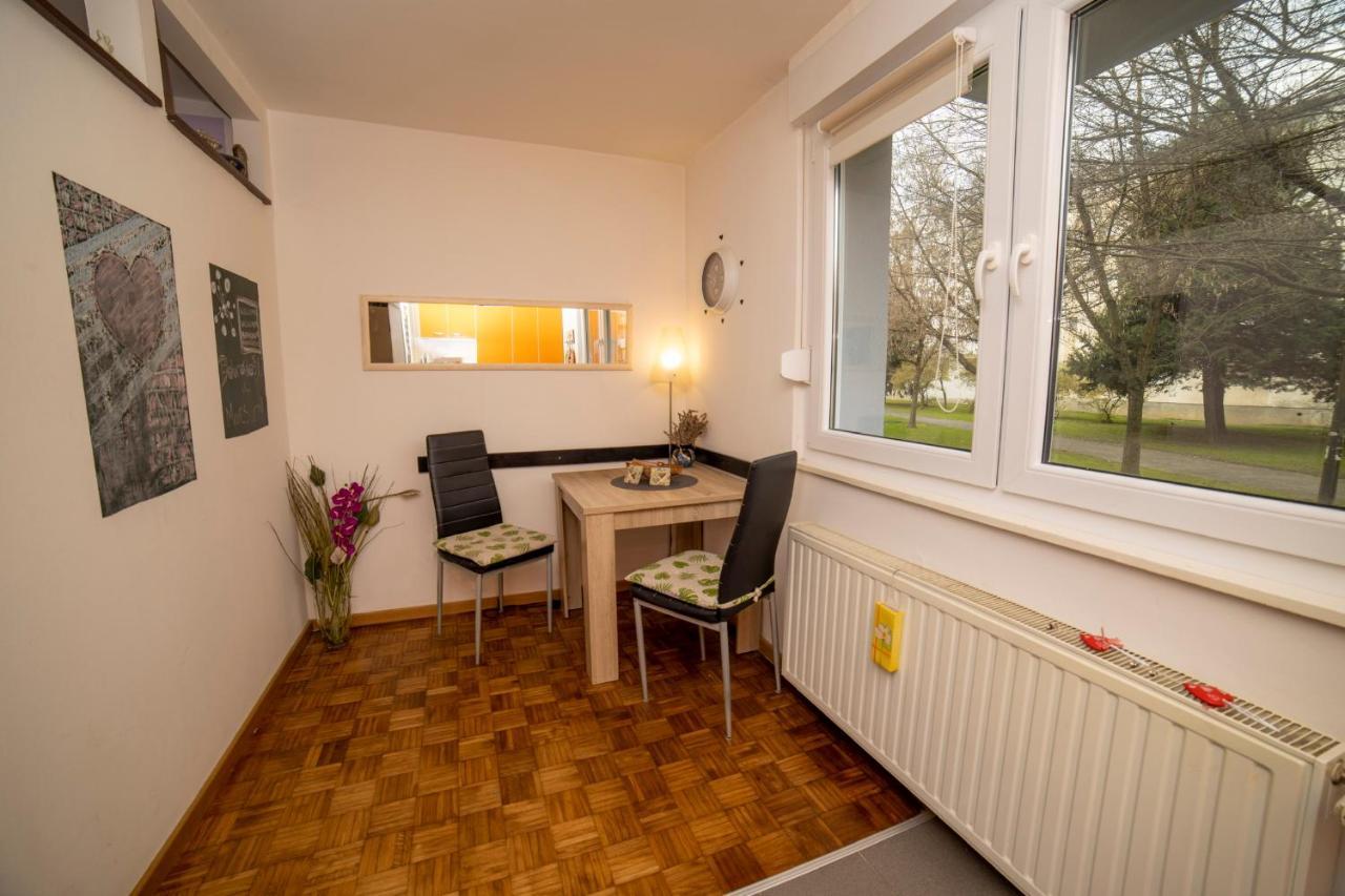 Studio Apartment Maestral Zagrzeb Zewnętrze zdjęcie